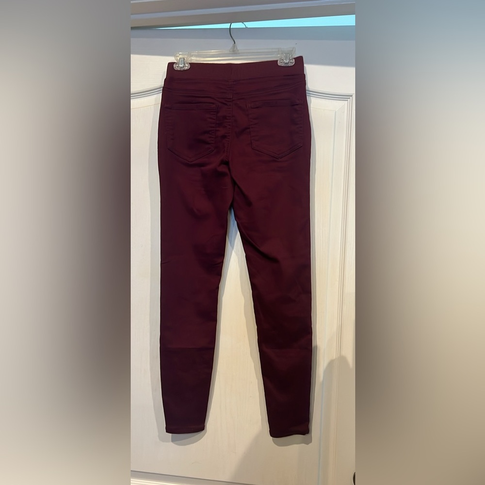 Burgundy Jeggings